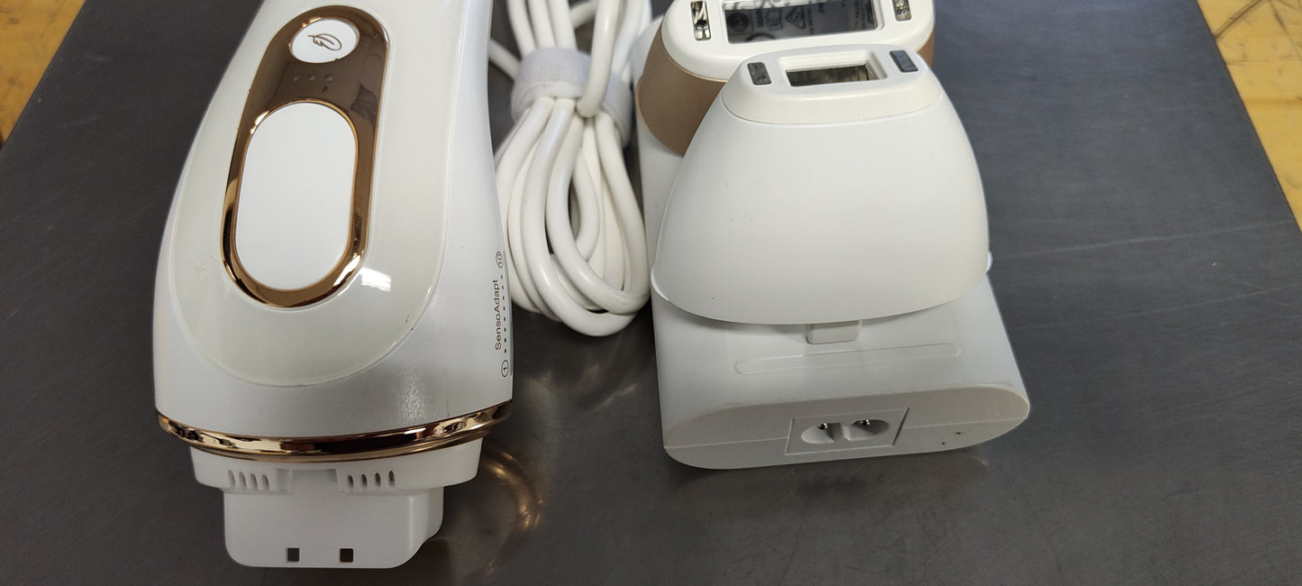 Braun Silk·expert Pro 5 IPL: Alternative to Laser Hair Removal with 2 Caps and Leather Pouch 3rd PARTY SALE