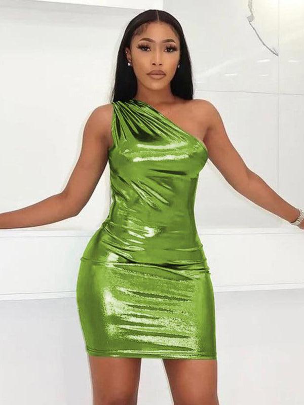 Solid Color Slant Shoulder Sleeveless Hip Dress