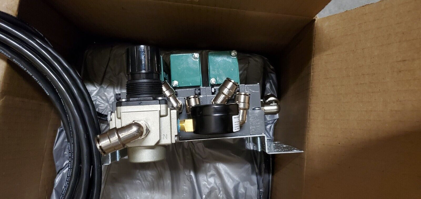 NUMATICS/AVENTICS SOLENOID VALVE/MANIFOLD MK8 SERIES 4/2 SPR RTN 120VAC 1/4" NPT, TRM BLK