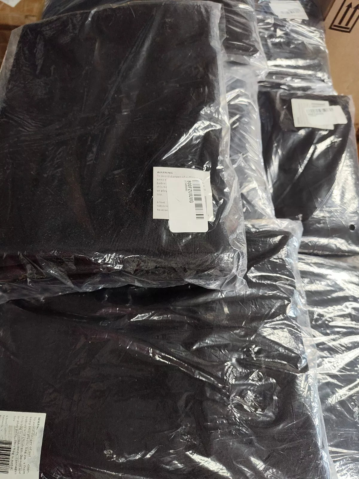 Revelae Tablecloth 6 Foot Fitted Tablecloth Black (7 PACK)